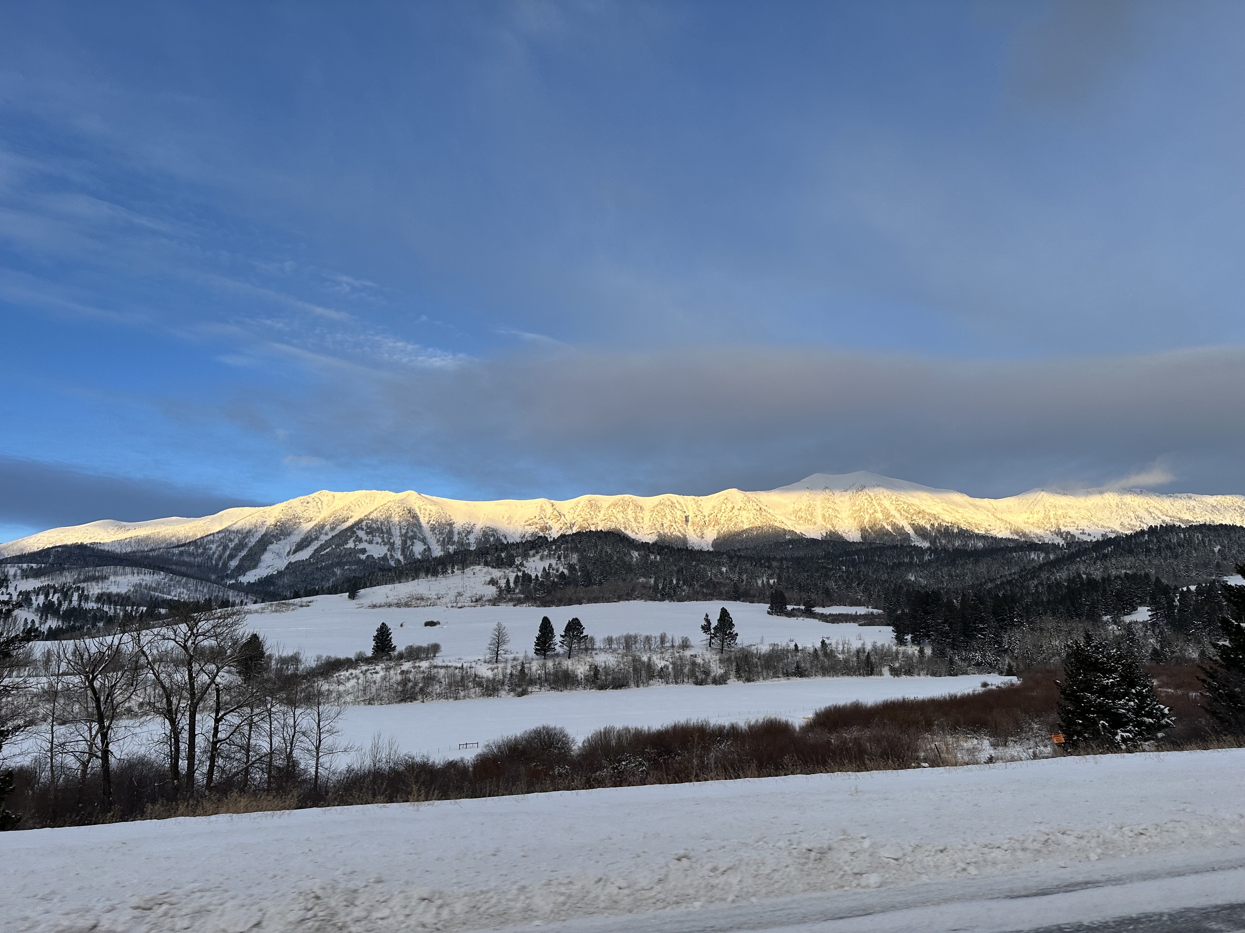 Montana valley and mountains